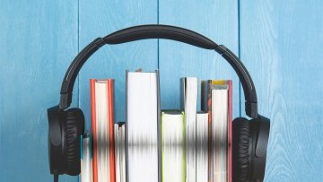 Filip Kosior poleca i czyta – audiobooki, które musisz znać