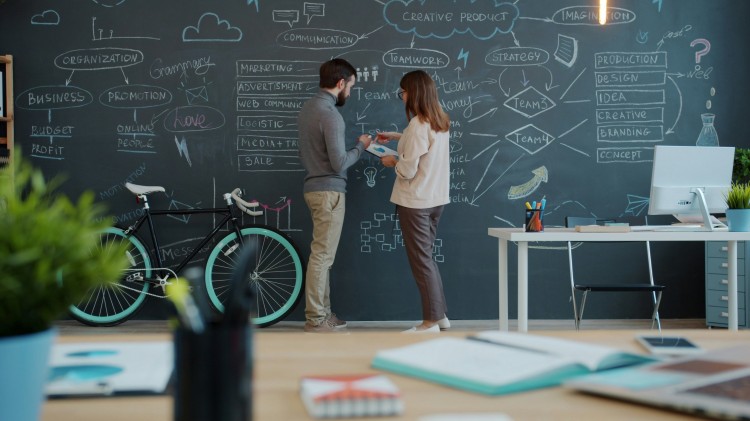 Czym jest exit interview?