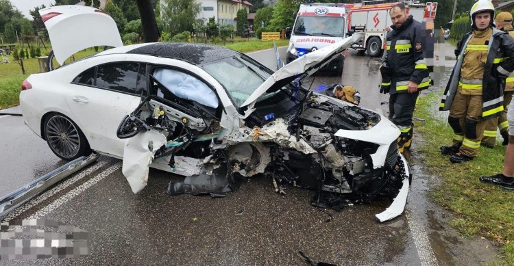 W weekend dwa groźne zdarzenia na drogach powiatu nowodworskiego.
