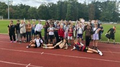 Sportowy sukces uczniów z Gminy Malbork. II miejsce drużynowo w Biegu Trzeźwości