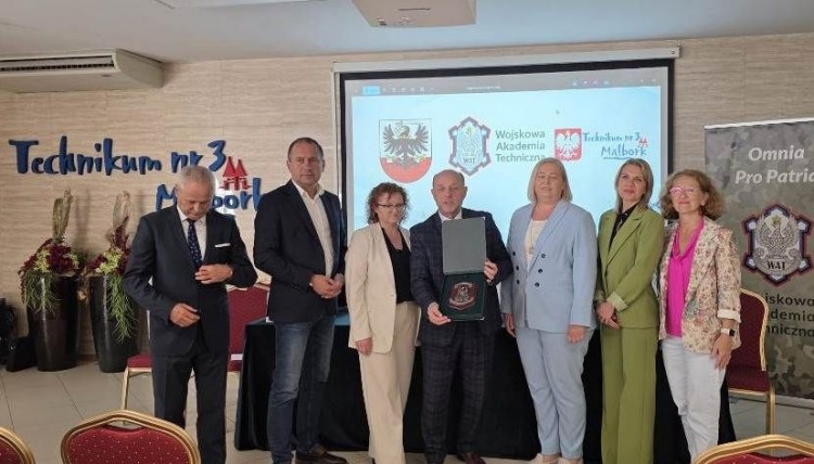 Technikum nr 3 w Malborku rozpoczyna współpracę z Wojskową Akademią Techniczną. Nowy kierunek już od przyszłego roku