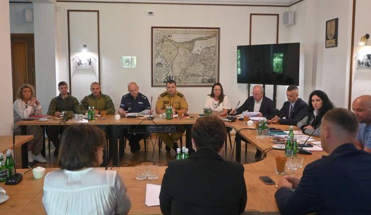 Bezpieczeństwo mieszkańców i turystów. Służby podsumowały sezon letni w powiecie nowodworskim