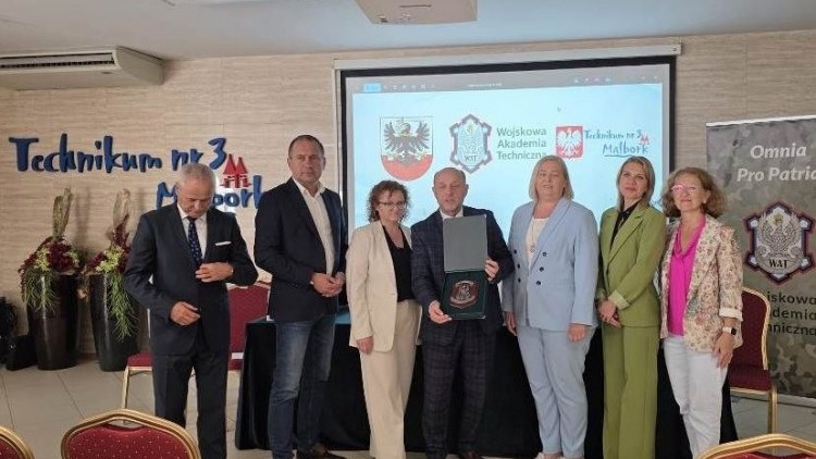 Technikum nr 3 w Malborku rozpoczyna współpracę z Wojskową Akademią Techniczną. Nowy kierunek już od przyszłego roku