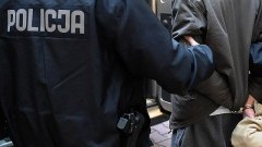 Po pijaku chciał ukraść samochód. Pojazd wylądował w rowie, a sprawca za kratkami – 27.12.2016
