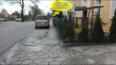 Malbork: „Mistrz” może więcej. Kobieta z wózkiem musiała wejść na ulicę – 24.04.2017