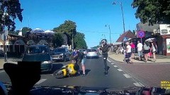 Krynica Morska: Wymijał na skrzyżowaniu, kolizja motocykla z samochodem osobowym - 14.08.2017