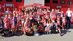 Miłoradz. Piknik kibica – mieszkańcy wspólnie przygotowywali się do meczu Polska-Słowacja.
