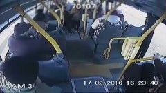 Dzięki reakcji kierowcy autobusu miejskiego w Elblągu nie doszło do tragedii - 17.02.2016