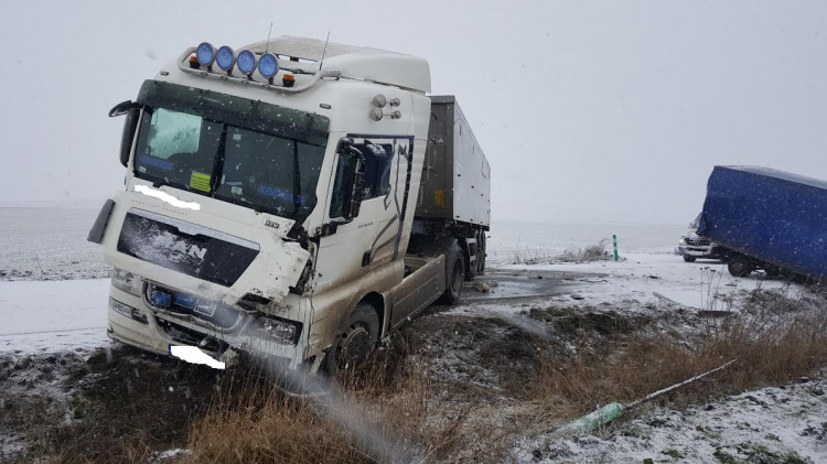 Gm. Stary Targ: Wypadek z udziałem ciężarówki i samochodu dostawczego.&#8230;