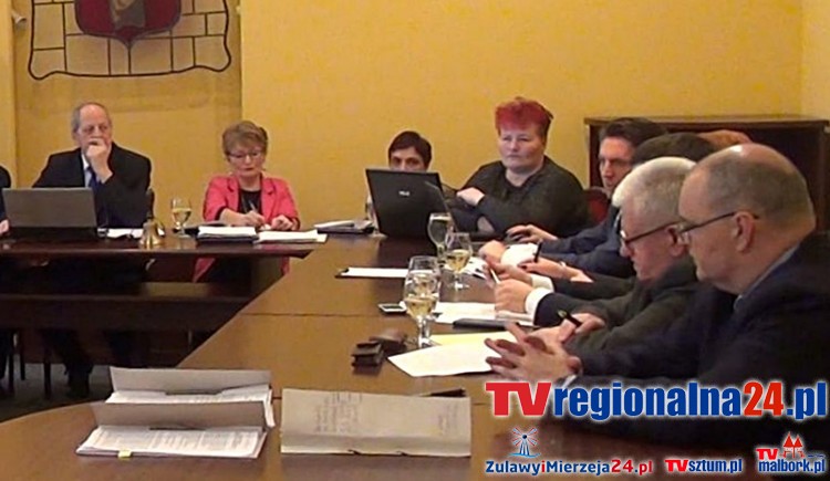 Pytania o koszt reformy edukacji w gminie Sztum. Radny Poćwiardowski&#8230;