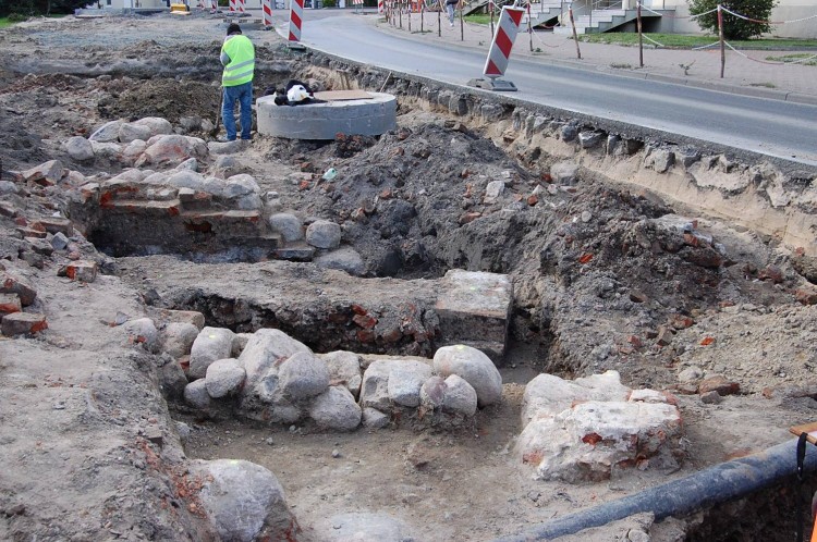 Sztum: Odkrycia archeologiczne w końcu... zakopane – 31.10.2017