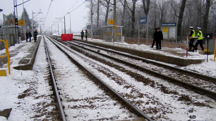 Krasnołęka: Mężczyzna stracił równowagę i wpadł pod pociąg. Weekendowy&#8230;