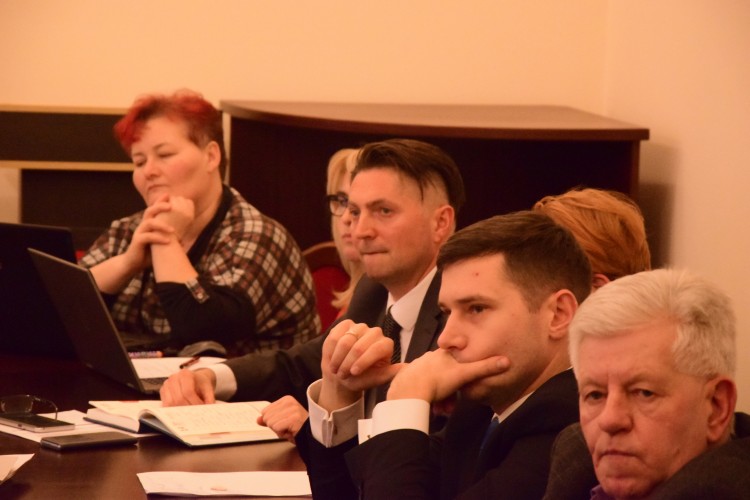 XLIV sesja Rady Miejskiej w Sztumie. Kontrowersje przy wyznaczaniu terenów&#8230;