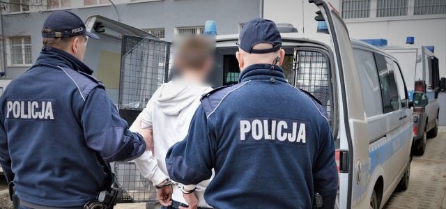 Usiłowanie rozboju, kradzież i niepłacenie alimentów. 35-latek z szeregiem&#8230;