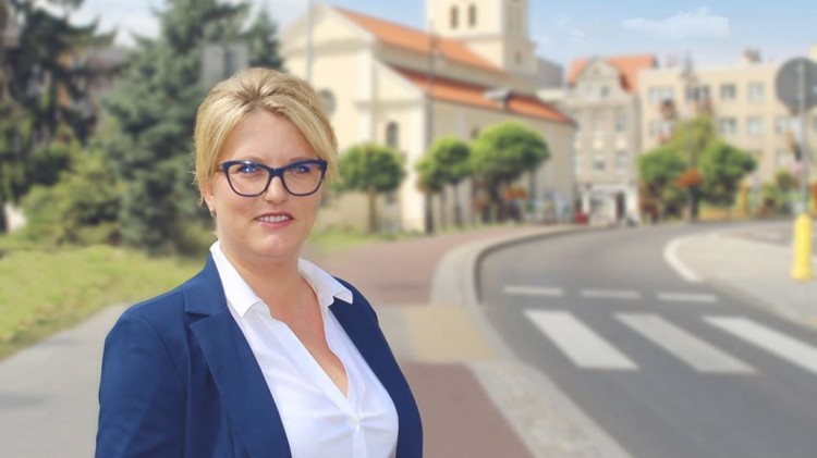 Koalicja wybrała, teraz chce odwołać. Sylwia Celmer straci posadę&#8230;