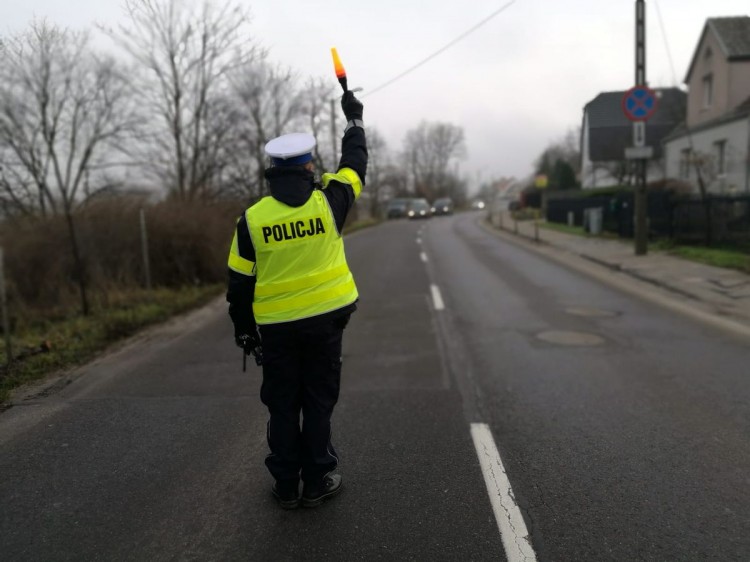 Wielkanocne szaleństwa. Policjanci zatrzymali 7 praw jazdy.