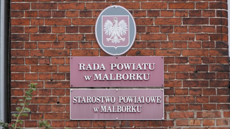 Malbork. Zarząd Powiatu ogłosił konkurs na realizację zadania z zakresu wspierania rodziny i systemu pieczy zastępczej.