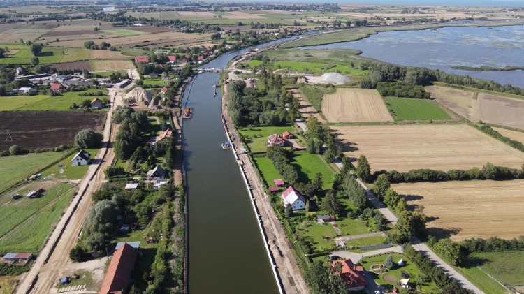 Most obrotowy w Nowakowie. II etap drogi wodnej łączącej Zalew Wiślany&#8230;