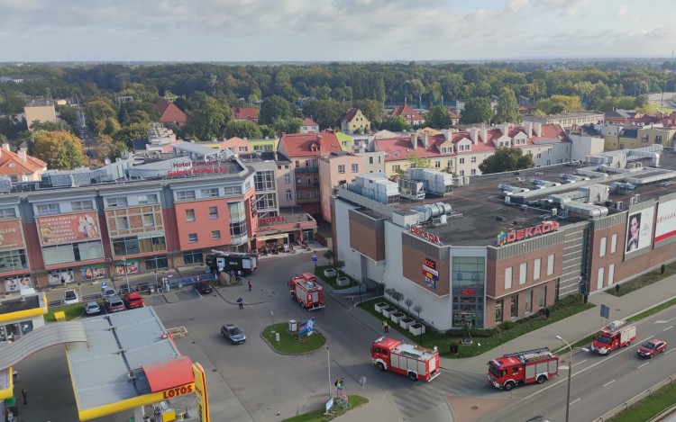 Wypadek w podziemnym garażu Dekady – wspólne ćwiczenia służb ratunkowych&#8230;