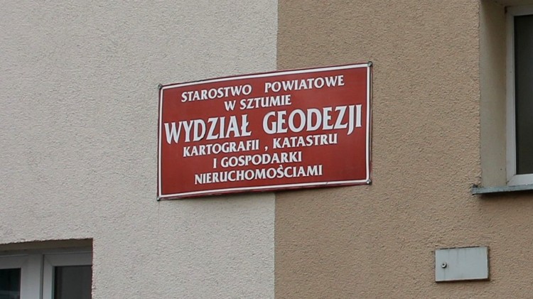 Sztum. W Wydziale Geodezji w Starostwie wprowadzone zostaną e-usługi.