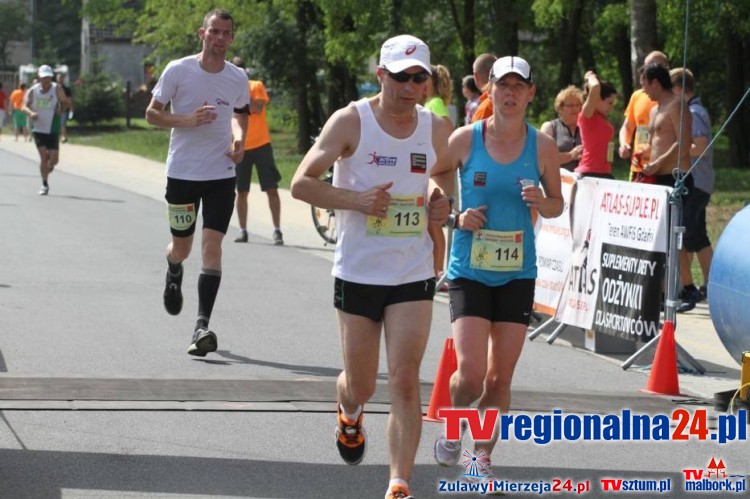 XXVIII PÓŁMARATON LIPCOWY W OKONKU. MIŁOŚNICY BIEGANIA Z 22. BAZY&#8230;