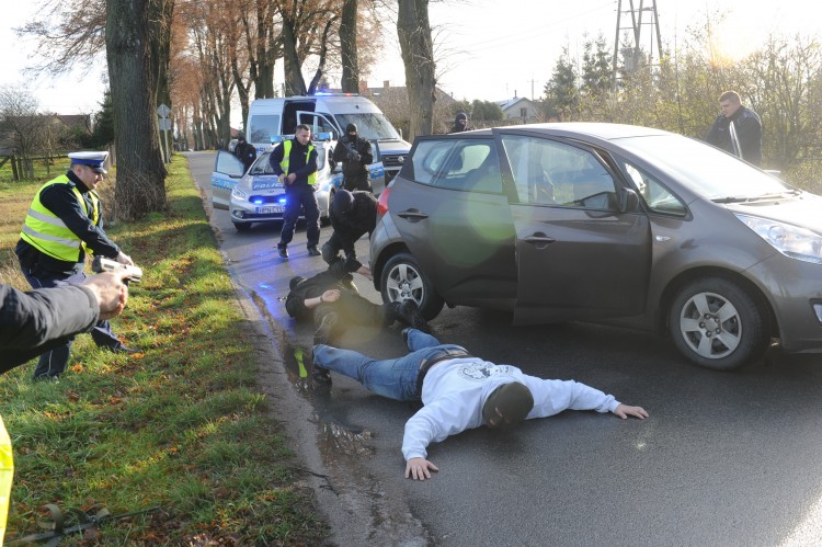 "Skazany ze Sztumu porwał zakładnika i uciekał przed policją. Został&#8230;