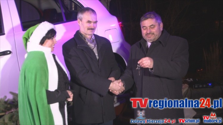 Stanisław Maczyszyn stał się właścicielem osobowego nissana w loterii&#8230;