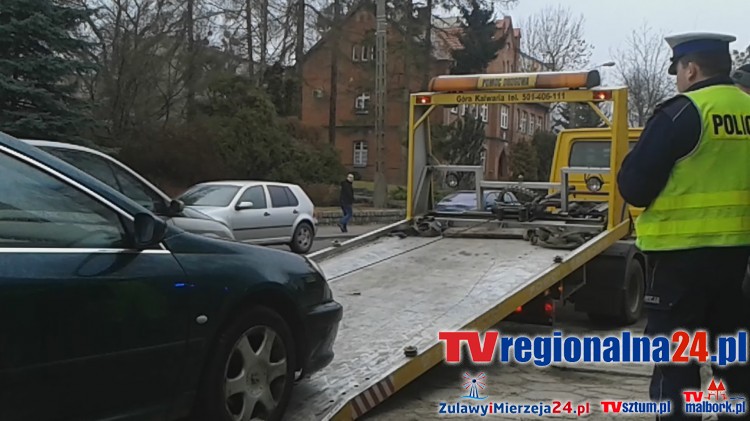 42-latka potrąciła matkę z dzieckiem na pasach. Interweniował śmigłowiec&#8230;