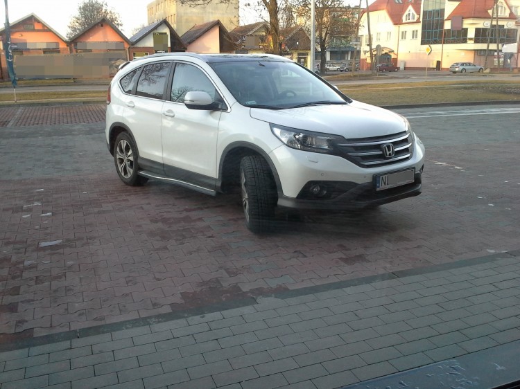 Parkowanie równoległe, prostopadłe, skośne...? Mistrzowie(nie tylko)parkowania&#8230;