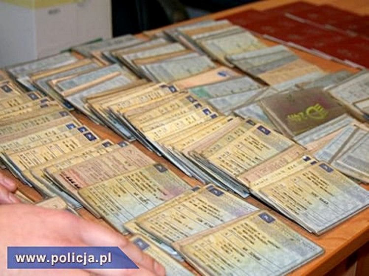 Elbląg: Z poradnika kierowcy – dowód rejestracyjny. Kiedy stracisz&#8230;