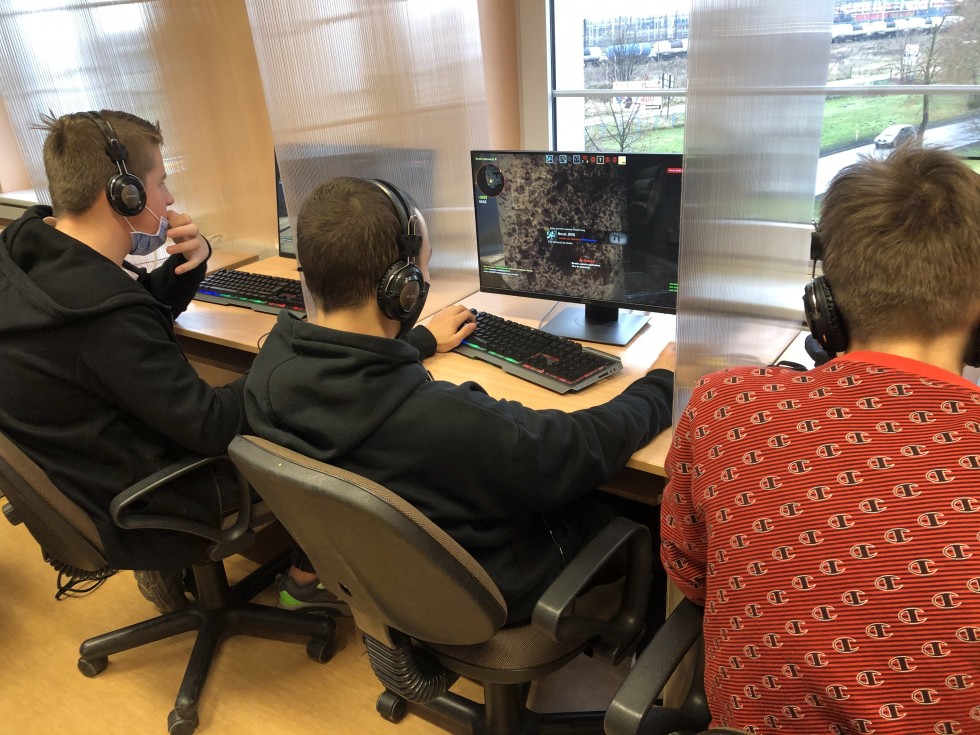 Malbork. W ZSP3 rozegrano Turniej E-sport – Pro Gaming w ramach budżetu obywatelskiego junior.
