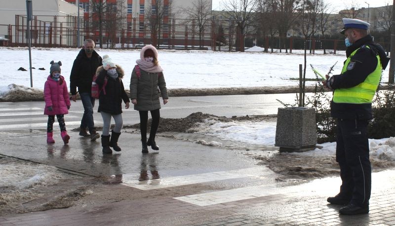 Jedna osoba ranna po wypadku drogowym w Starym Polu  – weekendowy raport malborskich służb mundurowych.