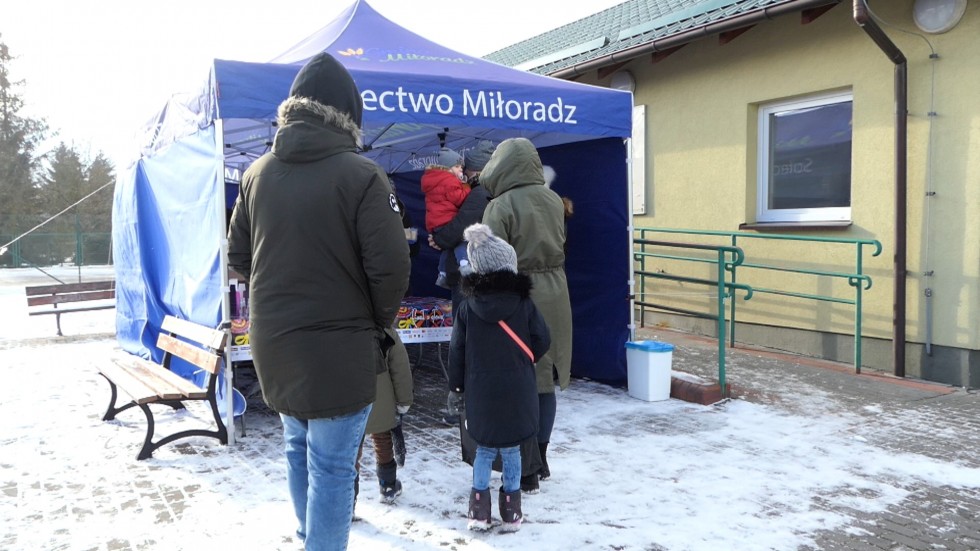 Za czerwone światło na przejeździe stracisz prawo jazdy na 3 miesiące! Rząd zaostrza przepisy