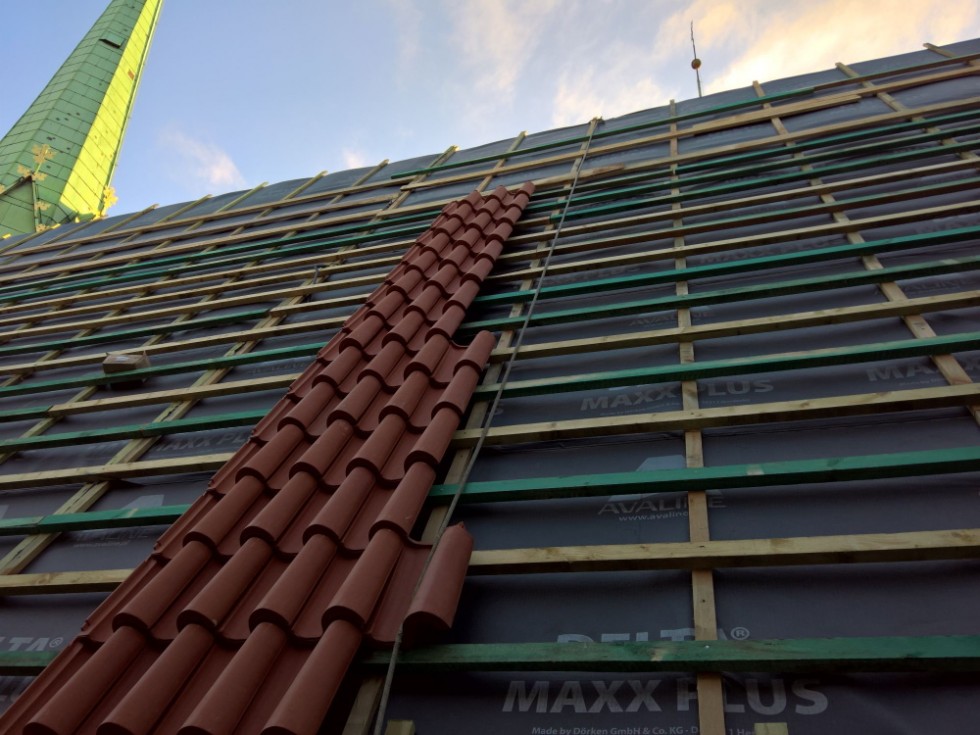 Malbork. Lokalna firma wyróżniona za renowację dachu Bazyliki Mariackiej w Gdańsku.