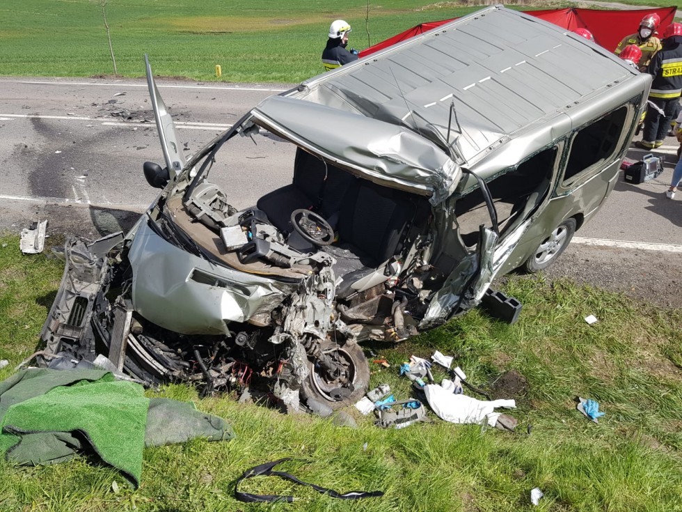 DK55. 3 osoby poszkodowane w wypadku w Koniecwałdzie.