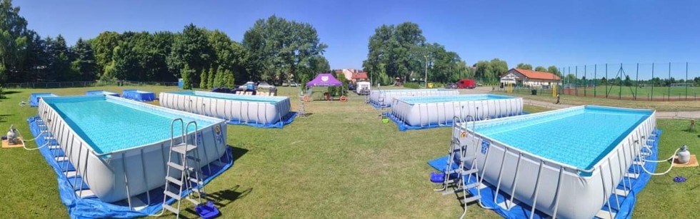 Nowy Staw. Kompleks basenów już otwarty!