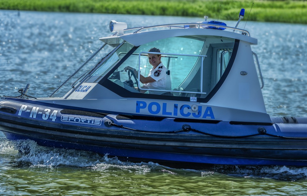 Nowy Dwór Gdański. Policyjni wodniacy zakończyli letni sezon na Mierzei Wiślanej.