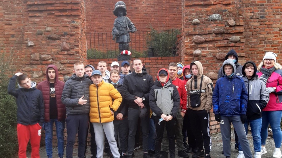 Malbork. Uczniowie SP11 z wizytą w Warszawie w ramach programu Poznaj Polskę.