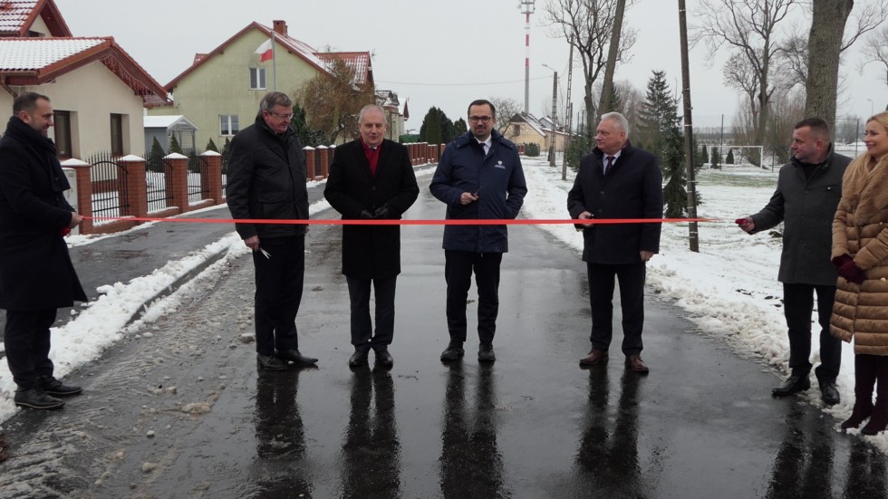 Gmina Nowy Staw. Zakończyła się modernizacja układu drogowego w Lubstowie [wideo, zdjęcia]