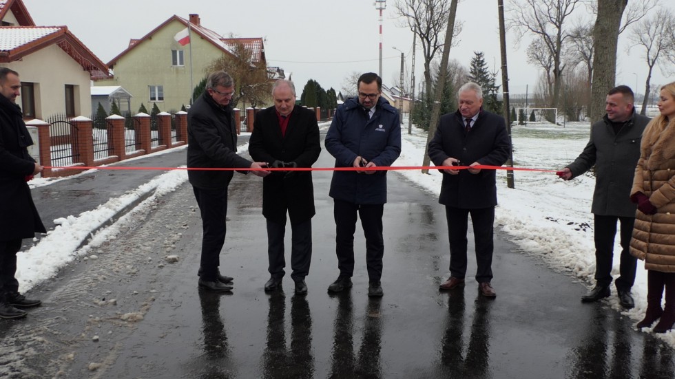 Gmina Nowy Staw. Zakończyła się modernizacja układu drogowego w Lubstowie [wideo, zdjęcia]