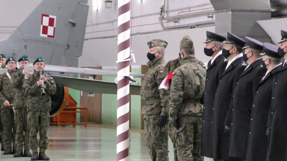 22. Baza Lotnictwa Taktycznego w Malborku ma nowego dowódcę. Został nim doświadczony pilot MiG-29, płk Mariusz Wiączkowski [wideo, zdjęcia]