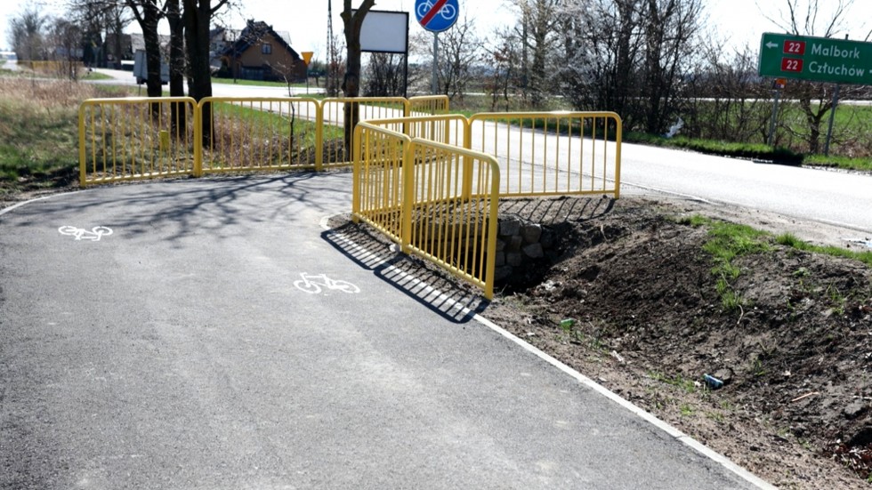 Gmina Miłoradz. Zakończono budowę nowych ścieżek rowerowych.