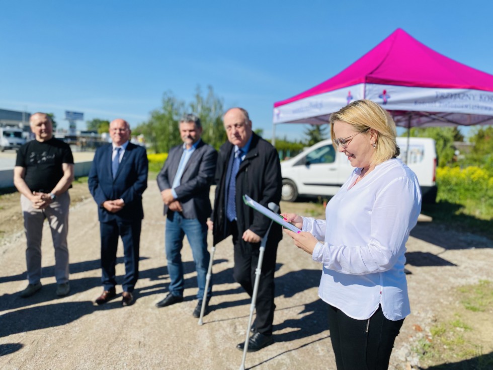 Malbork. Ruszyła budowa domu dla kobiet i dzieci dotkniętych przemocą.