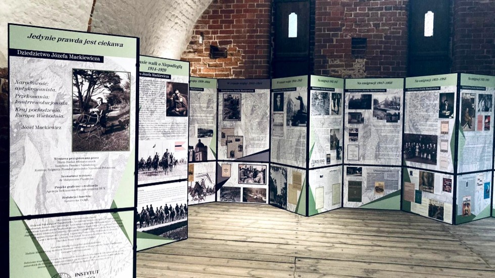 Malbork. Inauguracja Centrum Edukacyjnego IPN Przystanek Historia.