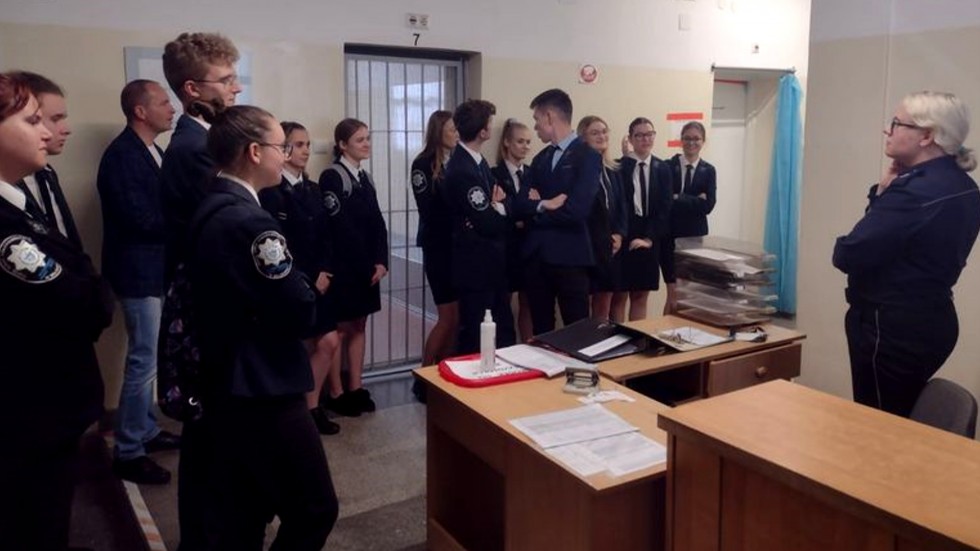 Malbork. Uczniowie klasy policyjnej poznawali tajniki pracy w przyszłym zawodzie.