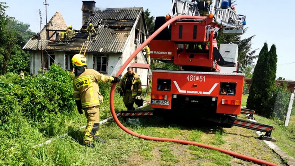 W pożarze w Stogach zginęła jedna osoba – weekendowy raport malborskich służb mundurowych.