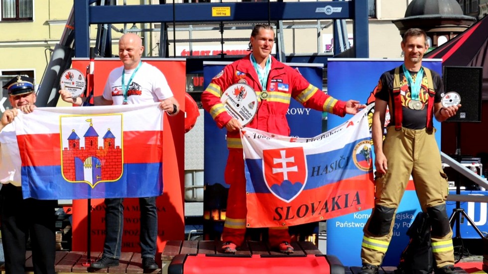 Powiat sztumski. Strażacy na Mistrzostwach Polski w formule FireFit.