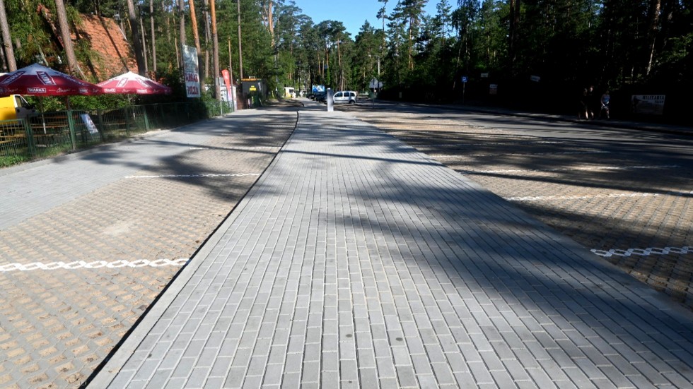 Stegna. Nowe zatoki parkingowe na ul. Morskiej.