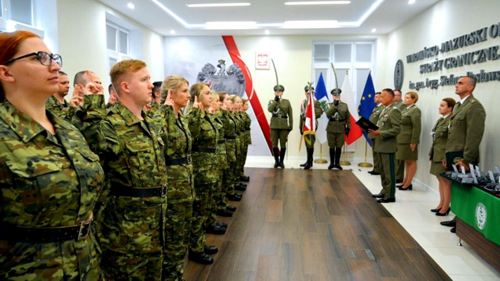 WMOSG. Ślubowanie nowo przyjętych oraz wyróżnienia i odznaczenia dla zasłużonych funkcjonariuszy.