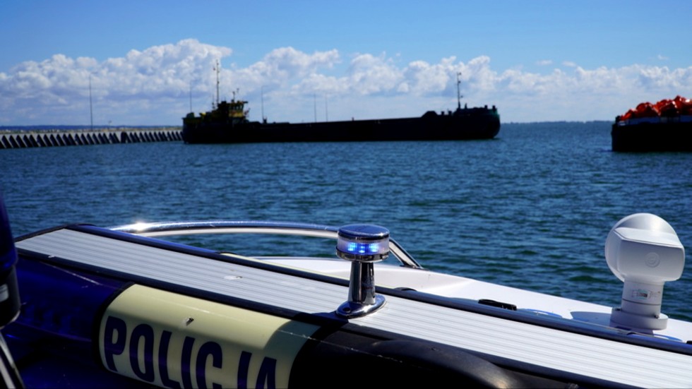 Mierzeja Wiślana. Policjanci ostrzegają – przekop nadal jest miejscem budowy.